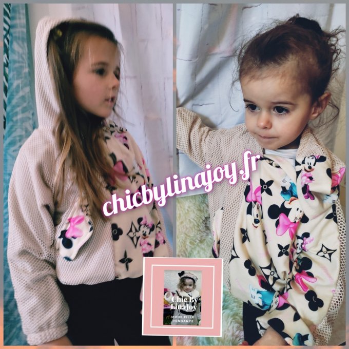 Top sweat  beige Minnie LV  6  ans 