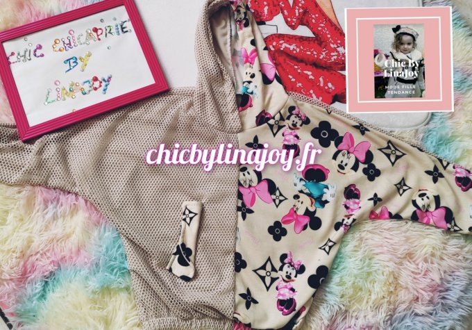 Top sweat  beige Minnie LV  6  ans 